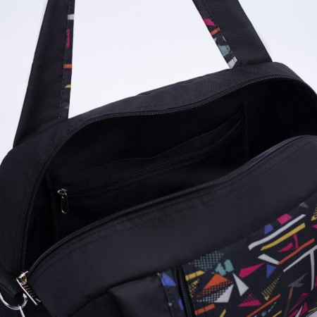 Sports bag with lightning, external pocket, black color-3