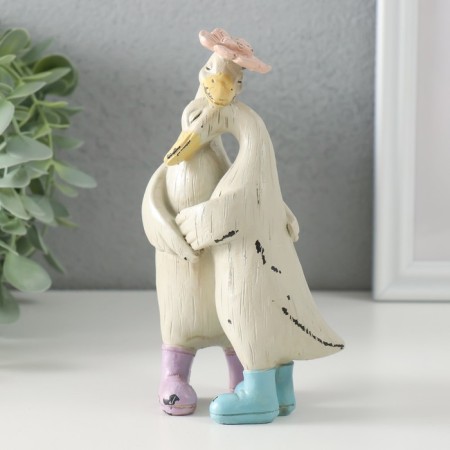 Souvenir Polystone "Geese - Hiring, Tenderness" 9x5.5x14.5 cm-3