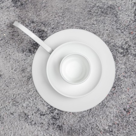 Retro candlestick metal per 1 candle, 10x4 cm, white-3