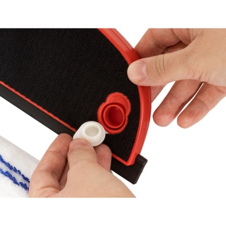 Scraper for washing windows with a sprayer Pioneer MS046, 200 ml, red-4