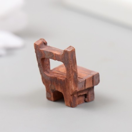 Figure for Florarium Polystone "Wooden Stol" 1.8x1.5x2.5 cm-2