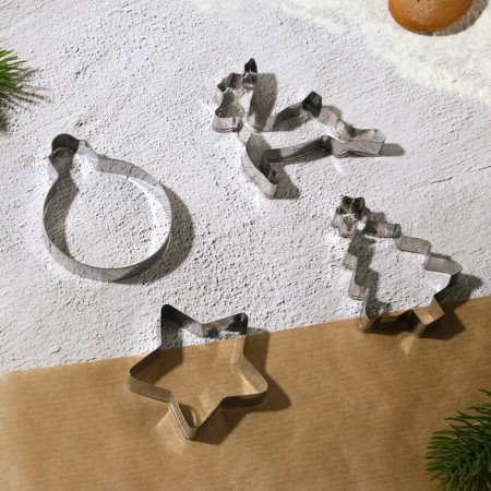 Set of confectionery "New Year's sweets", forms for cookies 4 pcs, spatula 1 pcs-3