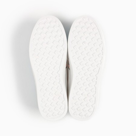 Baby sneakers, white color/strips on top, size 31-4