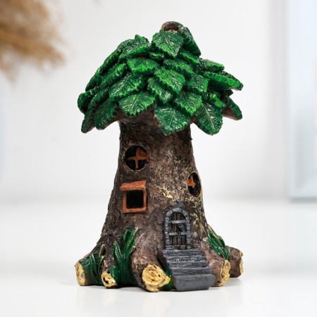 Figure "House Wood" 7x7x10cm