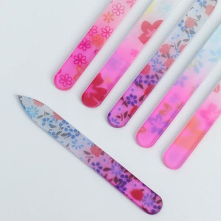 Feet glass for nails, 9 cm, in a case, drawing mix-1