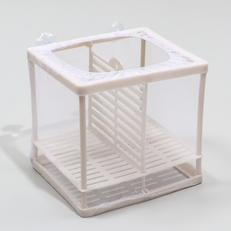 Small liths with a partition and a plastic bottom, 14.5 x 16 x 15 cm