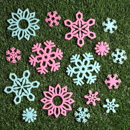 A set of luminous decor "Color Snowflakes"-1
