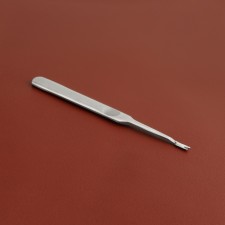 Skin tool, for removing champs and grooves, V-shaped, 11.5 cm