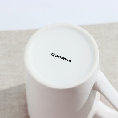 Porcelain share mug "Monday", 380 ml, white color-3