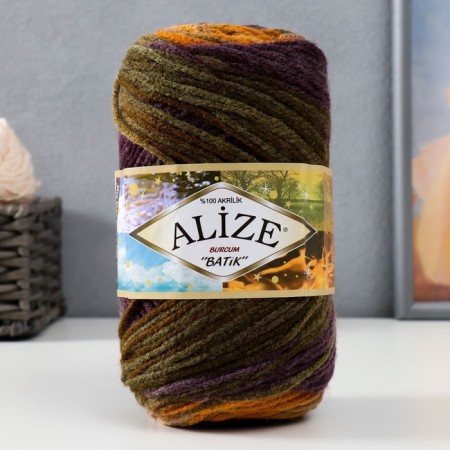 Burcum Batik yarn 100% acrylic 200m/100g (5850)