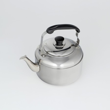 A kettle with a stainless steel whistle, 3.6 liters, the color is chrome-4