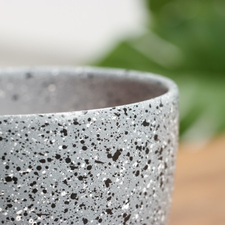 Flower pot "ripples" gray, 1.4 liters-2