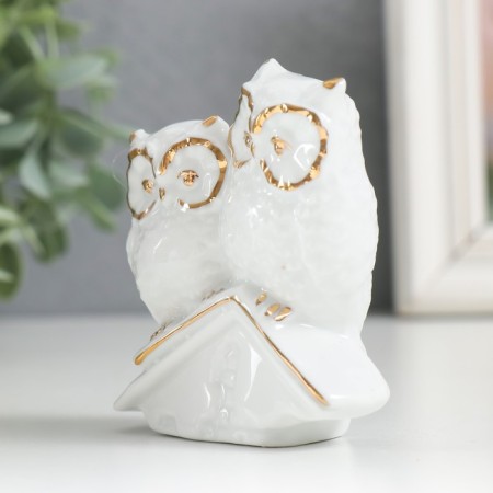 Souvenir Ceramics "Eagle owl with an owl on the house" White with gold 7.5 cm-3