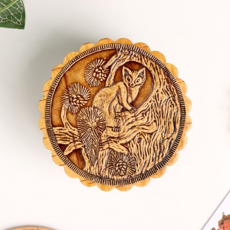 Casket "Sable on a tree", 80 x 40 mm, birch bark-2
