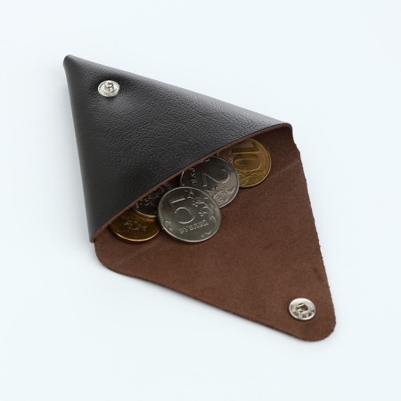 Monetnik on the button, Textura, brown color-2