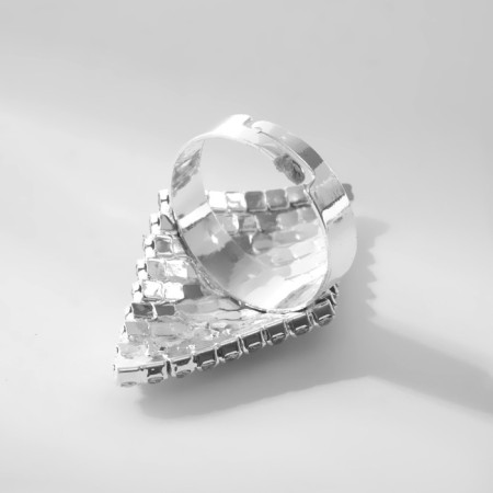 The ring "ice" rhombus, the color is white in silver, dimensionless-3