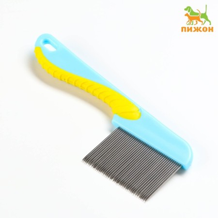 A comb for wool with long teeth and an ergonomic handle, 15 cm, mix of flowers