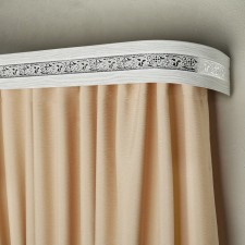 Three -cereal cornice 