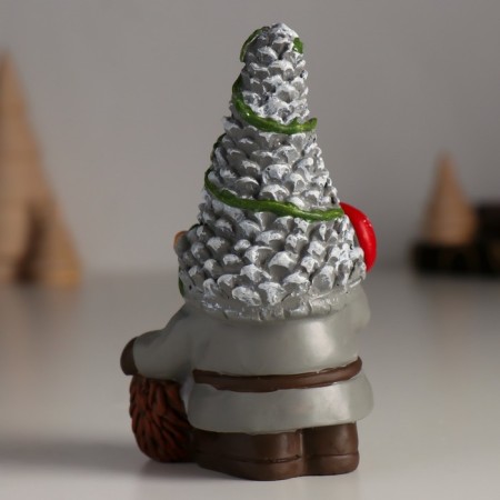 Polystone souvenir "Dwarf in a hat with cones, with a hedgehog and candy" 5.5x4.5x10.5 cm-2