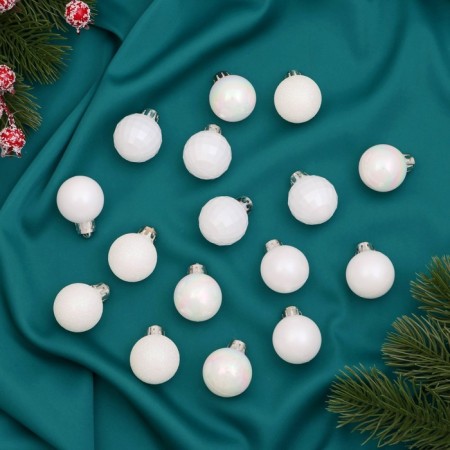 Christmas tree toys, New Year's balls, plastic, D-3 cm set, 16 pcs "Pearn" White