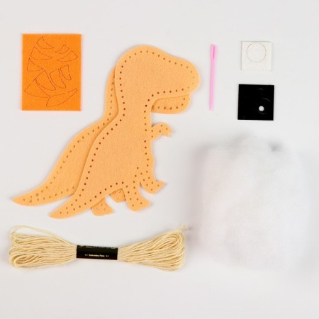 Set for creating a toy made of felt "good dinosaurus"-1