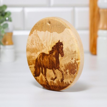 Board from the massif “horse”, round, 18 × 18 cm-1