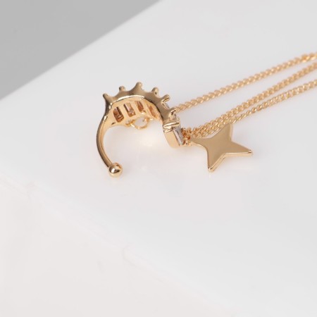 Kaffing Earrity Two Stars, white color in gold-2