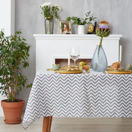 Dolyana tablecloth 145x145cm, zigzag cent, 100%PE, Rogozhka 200 g/m