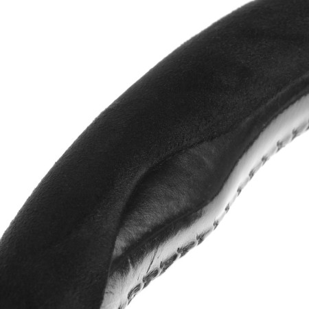 Lays on the steering wheel of a car, black, set 2 pcs-1