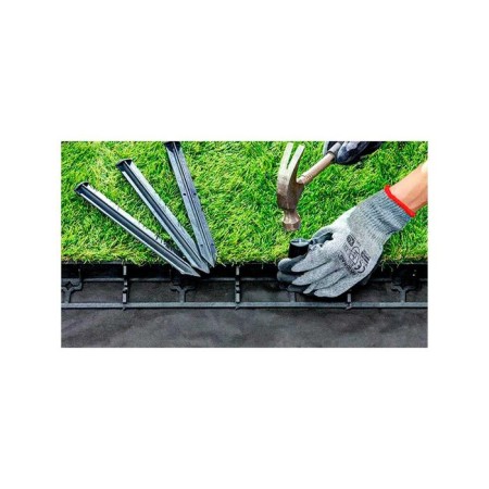 The border is garden, plastic, h = 78 mm, 8 m, 32 pegs, "geoplastboard"-12