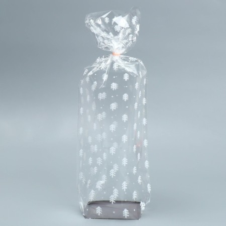 Gift package with a hard bottom "Christmas trees", 6 x 8 x 30 cm, New Year