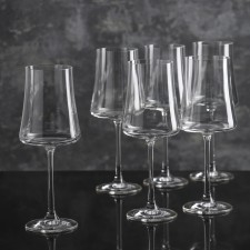 A set of glasses for the wine 