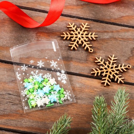 BOPP package with sticky tape, "snowflakes", 7 x 7+3cm-1