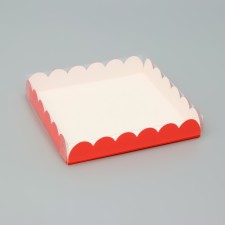 Box for cookies, red, 18 x 18 x 3 cm