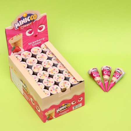 Minicco Cornet Strawberry Waffel Horn Milk Chocolate Strawberries, 25 g
