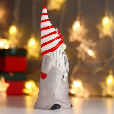 Souvenir Ceramics "Santa Claus, gray caftan, striped cap, with an asterisk" 16.5x6x6.5 cm-2