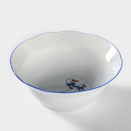 Porcelain salad "geese", 300 ml, d = 14 cm
