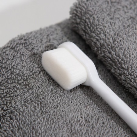 Superjugous toothbrush, 10,000 bristles, flat, white-2