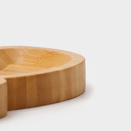 Menzhitsa Dolyana "Vertigo", 19.5 × 19.5 cm, bamboo-7