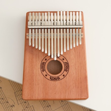 Musical instrument Kalim, brown, 17 notes-2