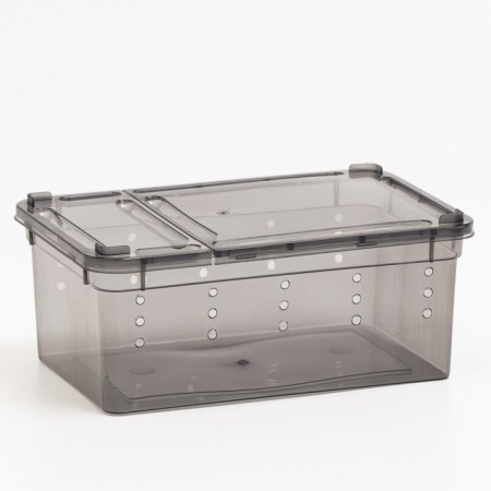 Carriage - a jigsaw for reptiles, 19 x 12.5 x 7.5 cm, black