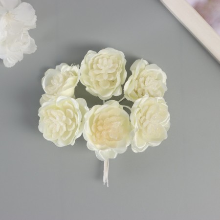 Decor for creativity "Camellia" milk (1 set = 1 bouquet) in the bouquet 6 pcs 4x11 cm
