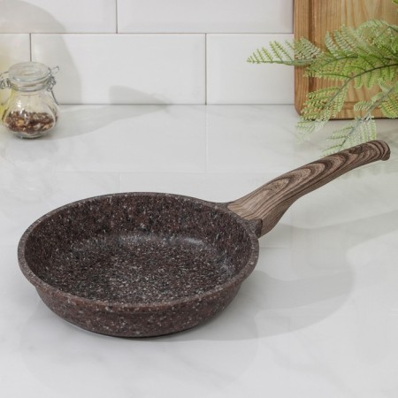 Nadoba Greta pan, anti -stick coating, d = 20 cm, brown color
