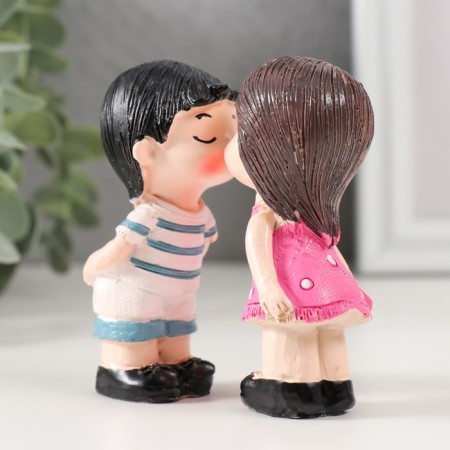 Polystone souvenir "First Kiss" set 2 pcs 3.5x7x8.5 cm-2