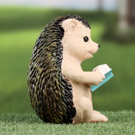 Garden figure "Hedgehog reads the book" 10x9x14cm ////-3