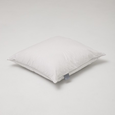 The pillow is tall threexer, size 70x70 cm, color mix-1