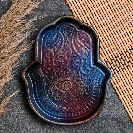 Black Cosmos, 15x12cm stand