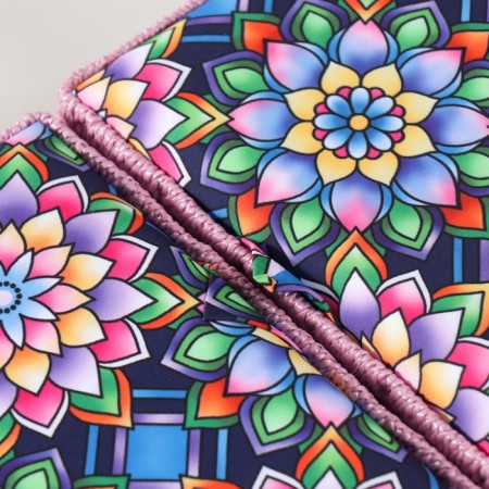 Casket for needlework "Kaleidoscope flowers" 19x26x14.5 cm-1