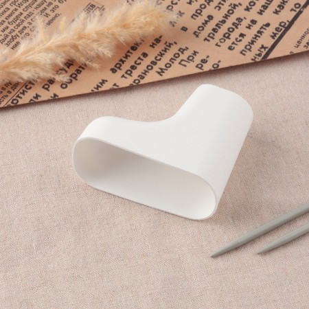 Board for booties, 8.4 × 4 × 7 cm, white color-1