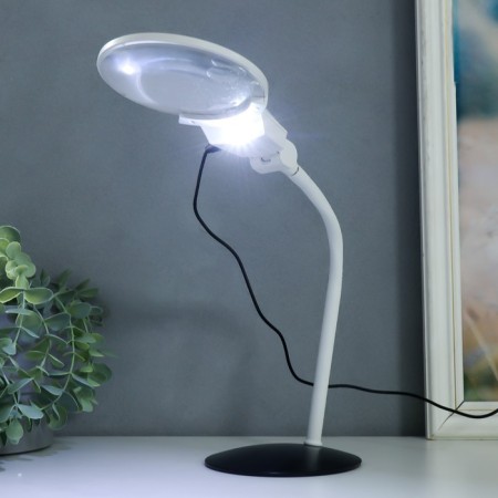 Lamp-lupa x3 x4.5 for LED creativity from 3 lr1130 lenses d = 2.1 and 11 cm white